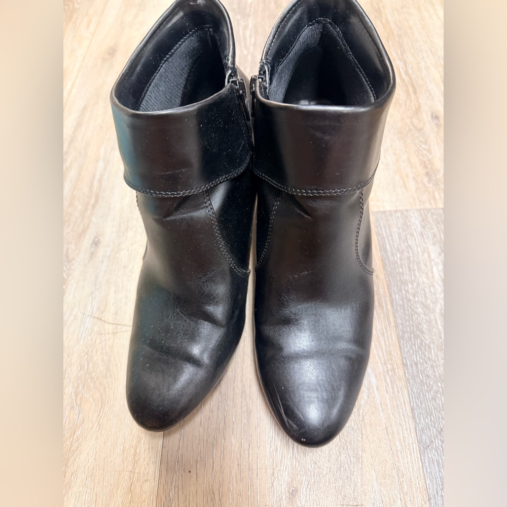 George Zip-UP Closed Toe Leather Size 10 Sold Black Ankle Bootes Women's